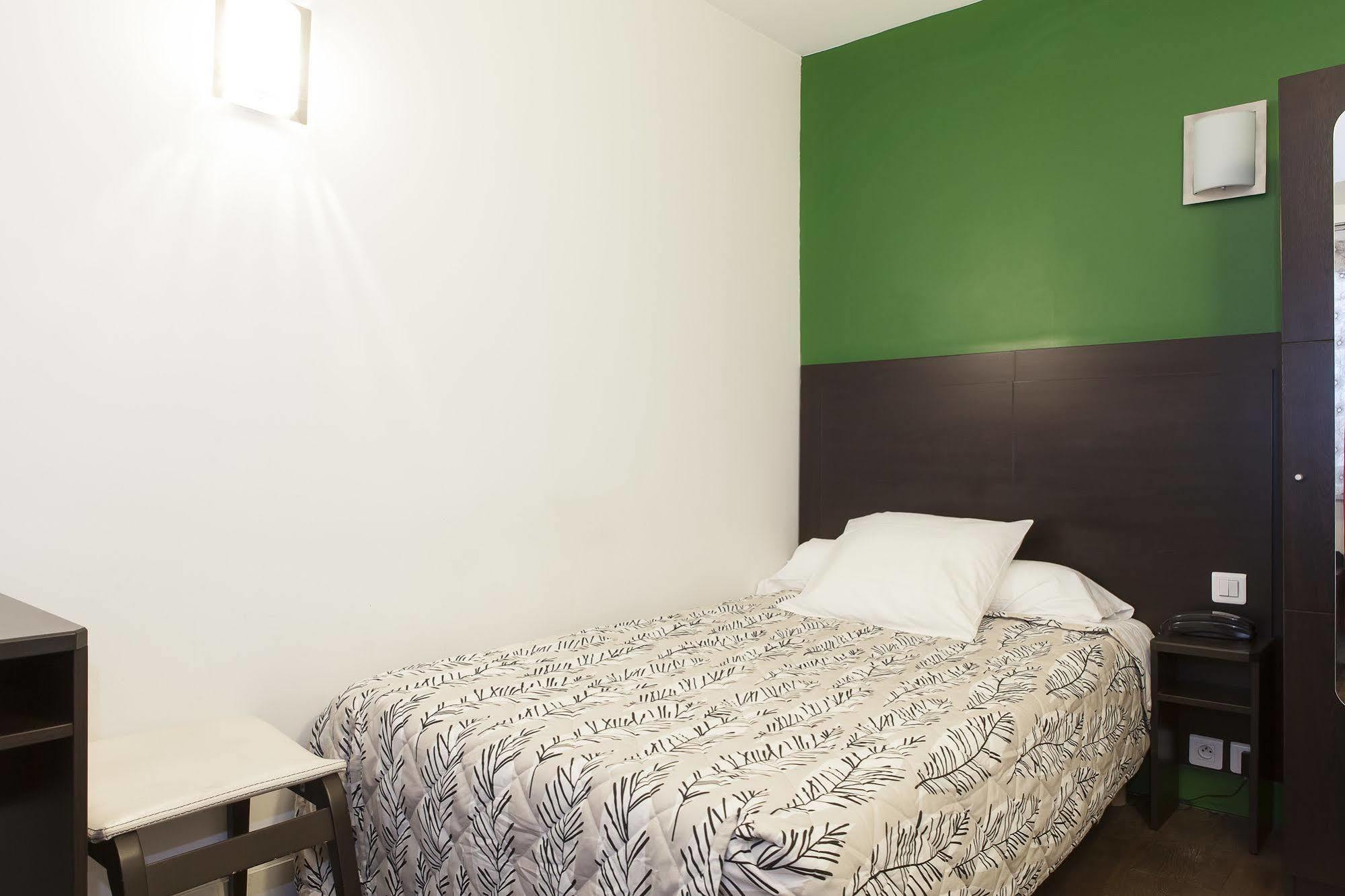 Hotel Le Myosotis Paris Exterior foto